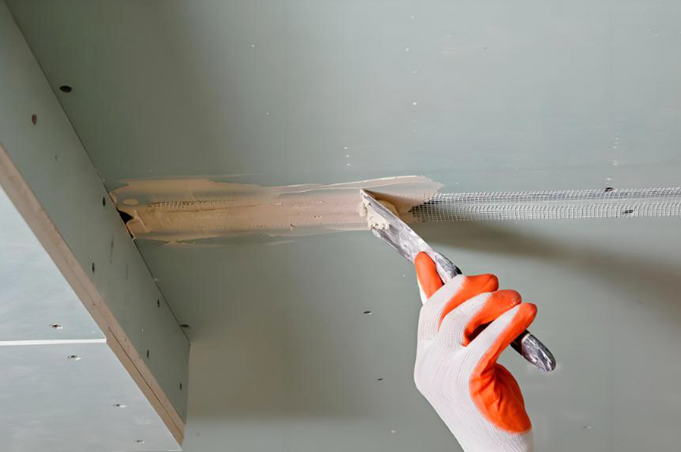 Choosing The Right Gypsum Product: Stucco Plaster Vs. Joint Filling Plaster