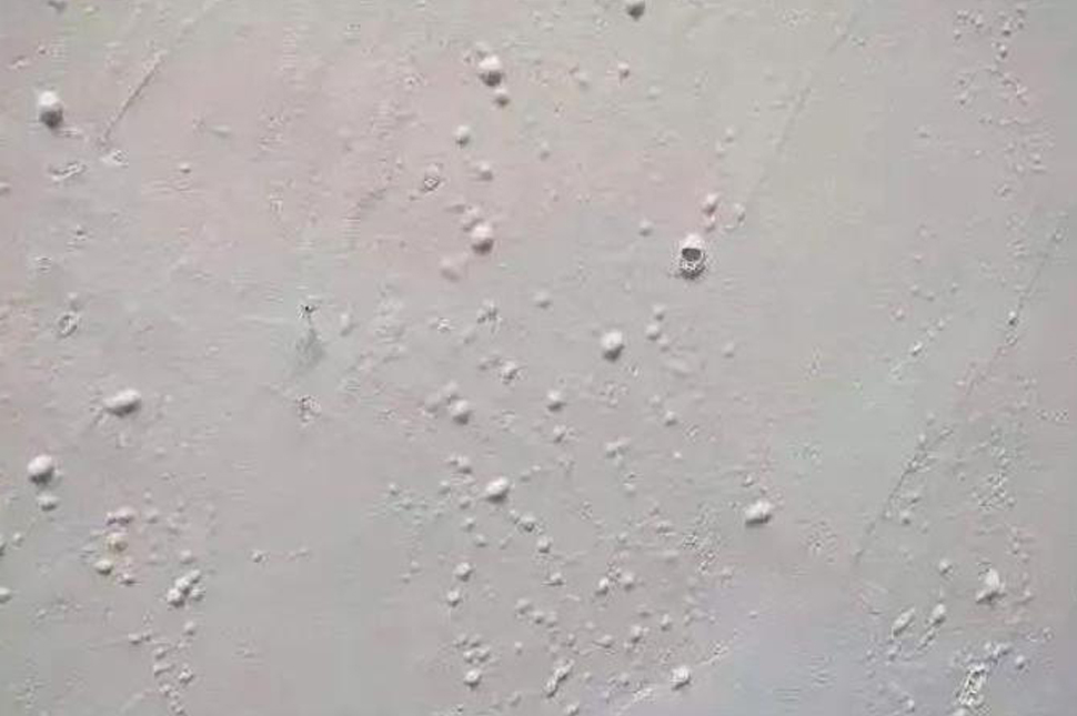 How To Prevent Air Bubbles In Putty Application During Summer Construction
